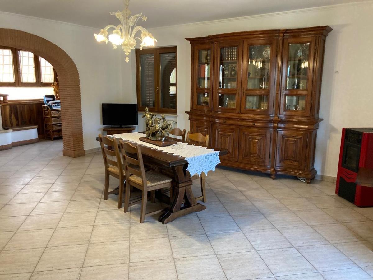Villa Ines Ardea Exterior photo